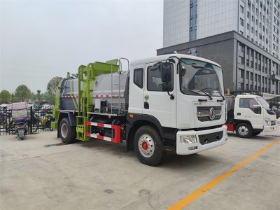 餐廚垃圾車(chē)，收集運(yùn)輸剩飯剩菜泔水垃圾我擔(dān)當(dāng)，干濕分離我本領(lǐng)大